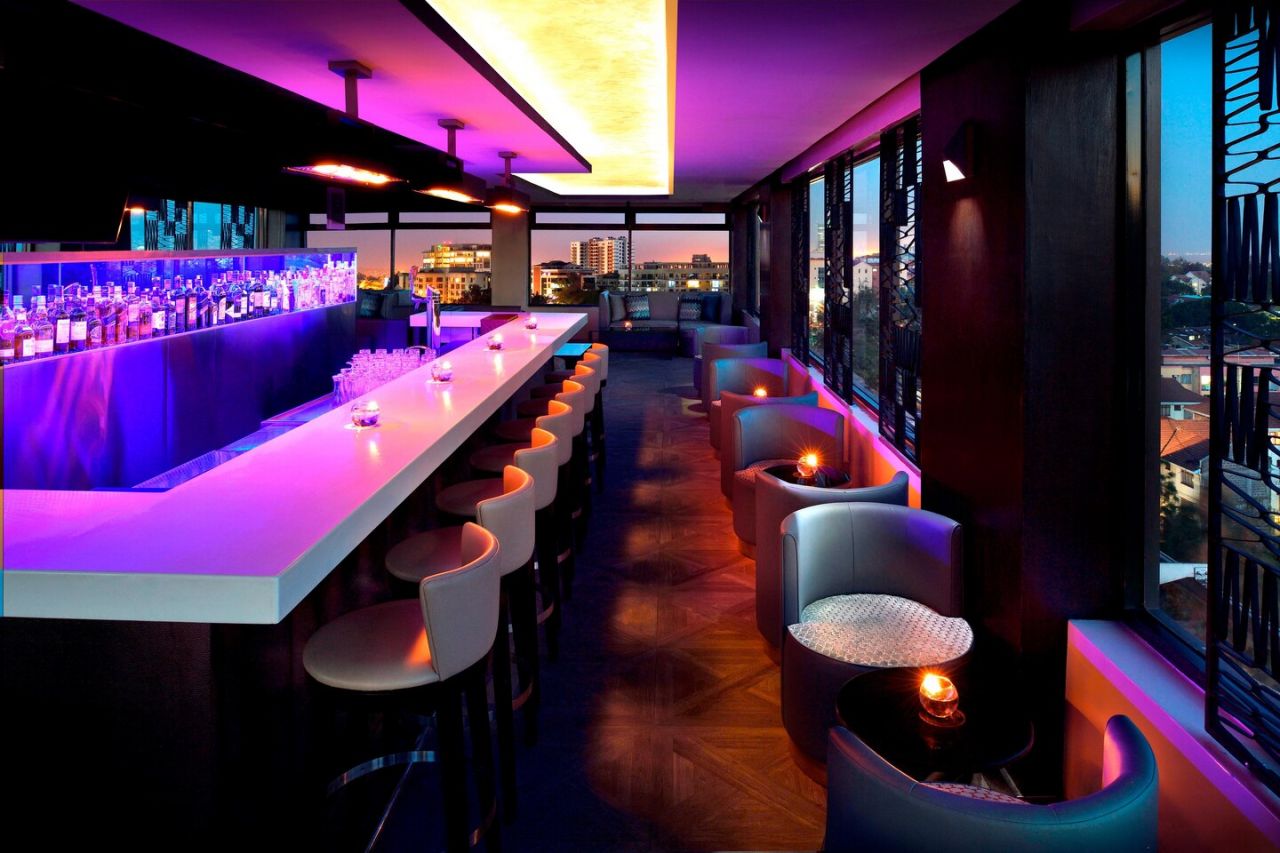 Level 8 Lounge & Bar