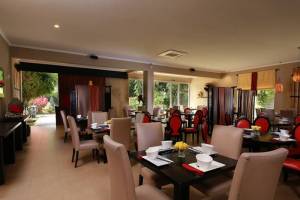 Bamboo Oriental Restaurant (Zen Garden)
