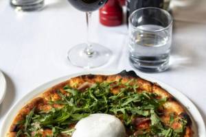 La Villa Italian Restaurant & Wine Bar